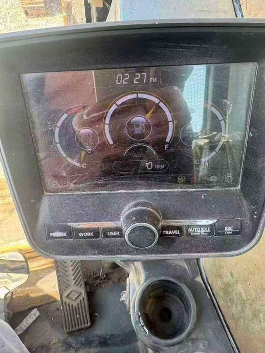 Buy Hyundai R225-7 Used Excavator / 1
