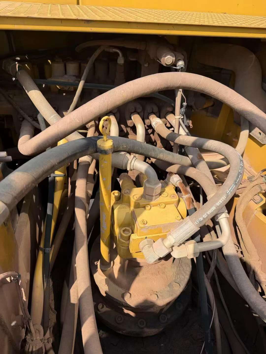 Buy Caterpillar 323 Used Excavator / 2