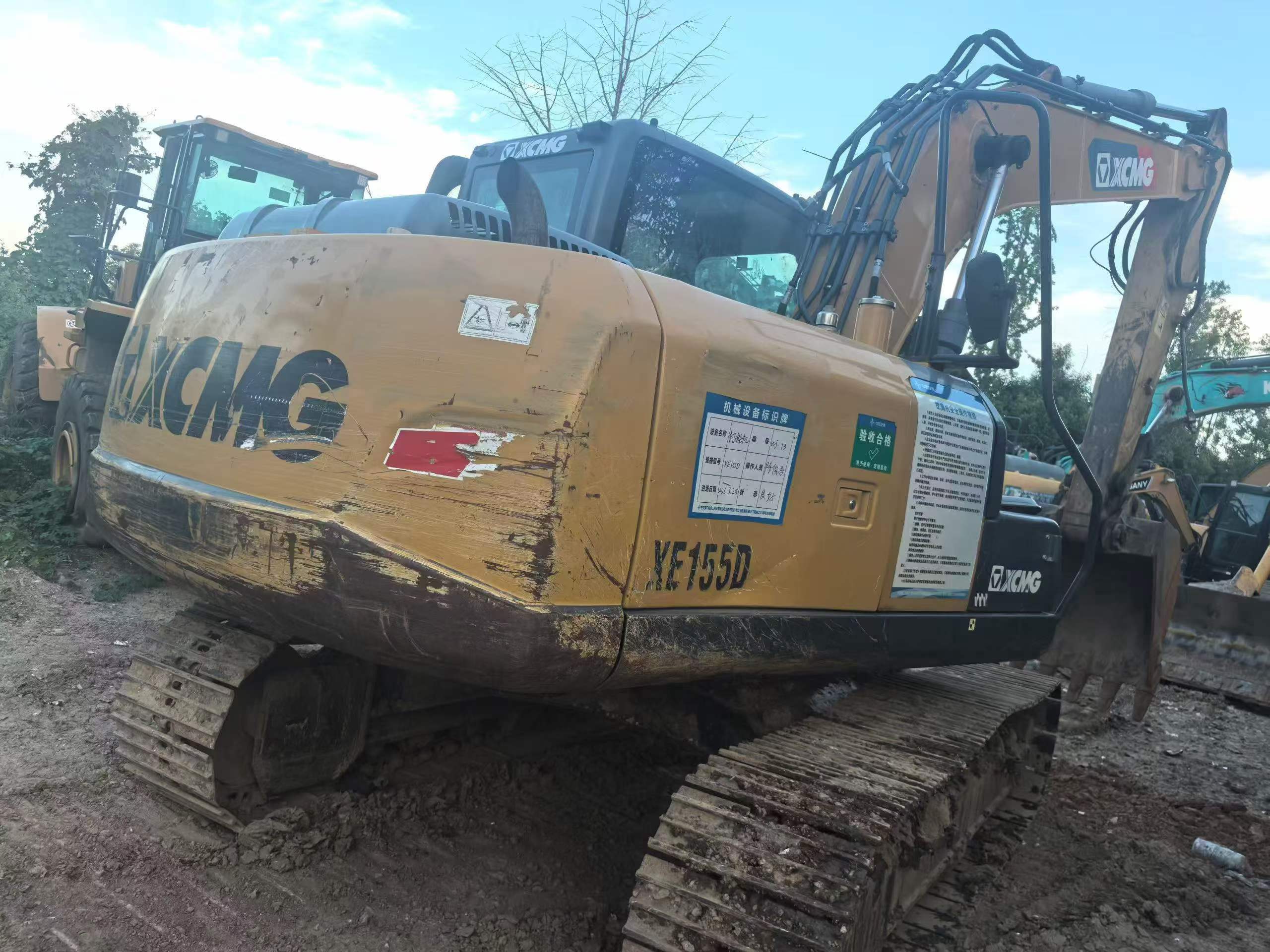 Buy XCMG XE135B Used Excavator / 4