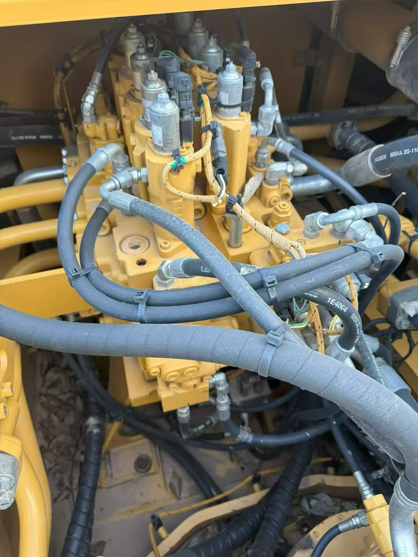 Buy Caterpillar 350L Used Excavator / 5
