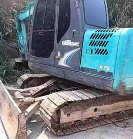 Buy Kobelco SK75 Used Excavator / 2 Buy Kobelco SK75 Used Excavator / 2