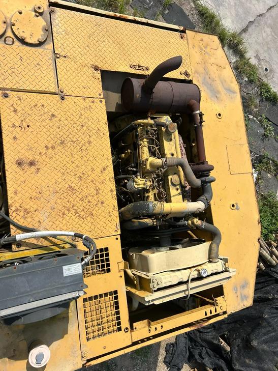 Buy Caterpillar E200B Used Excavator / 1