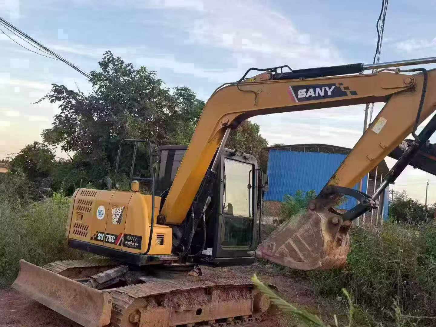 Buy Sany SY75 Used Excavator / 2