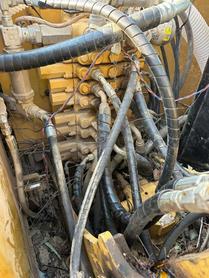 شراء حفارة Caterpillar 307B مستعملة / 6 شراء حفارة Caterpillar 307B مستعملة / 6