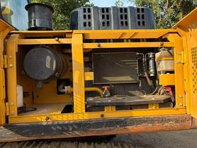 Buy Sany SY215C-8 Used Excavator / 7 Buy Sany SY215C-8 Used Excavator / 7