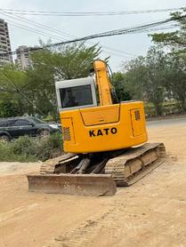 Buy Kato HD308R Used Excavator / 4 Buy Kato HD308R Used Excavator / 4