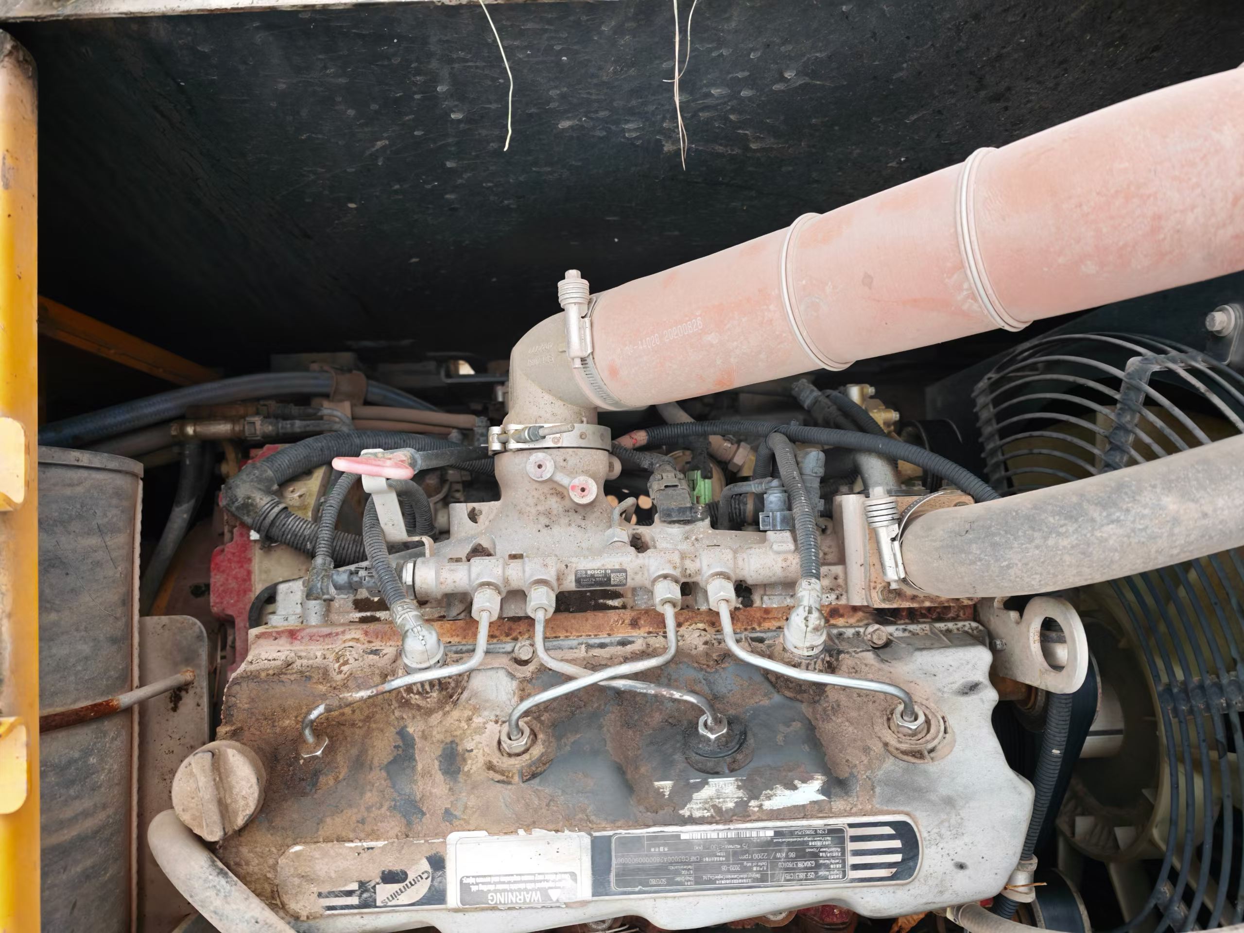 Buy Hyundai R130W Used Excavator / 3
