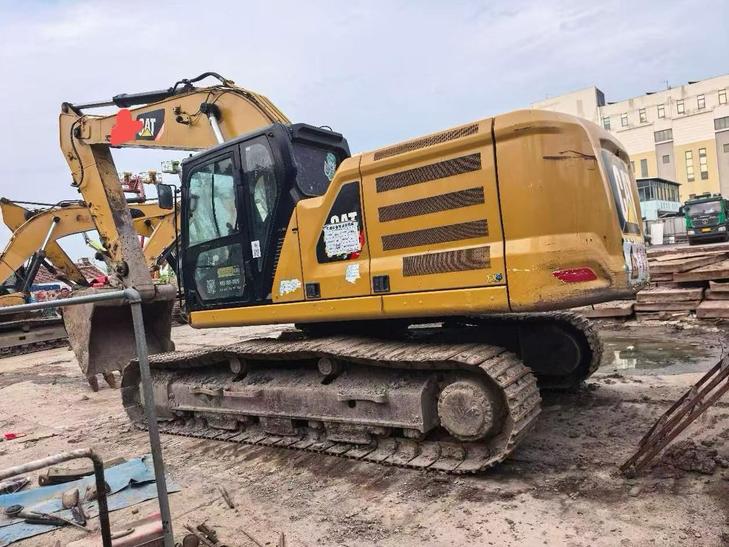 Buy Caterpillar 330B Used Excavator / 1