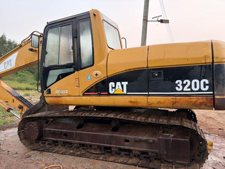 Buy Caterpillar 320C Used Excavator / 1