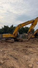 Buy Kato HD820 Used Excavator / 3 Buy Kato HD820 Used Excavator / 3