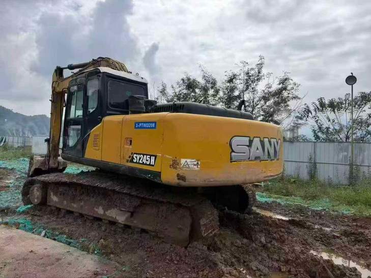Buy Sany SY215C Used Excavator / 1