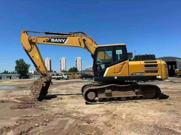 Buy Sany SY200C Used Excavator / 1