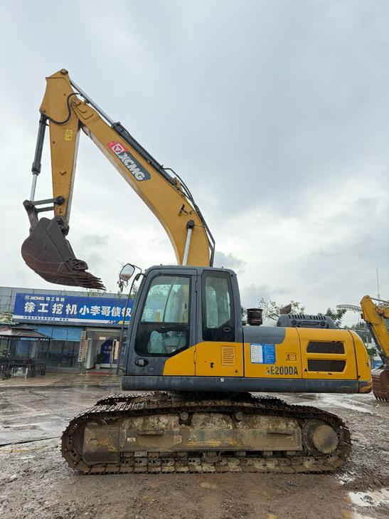 Buy XCMG XE200DA Used Excavator / 1