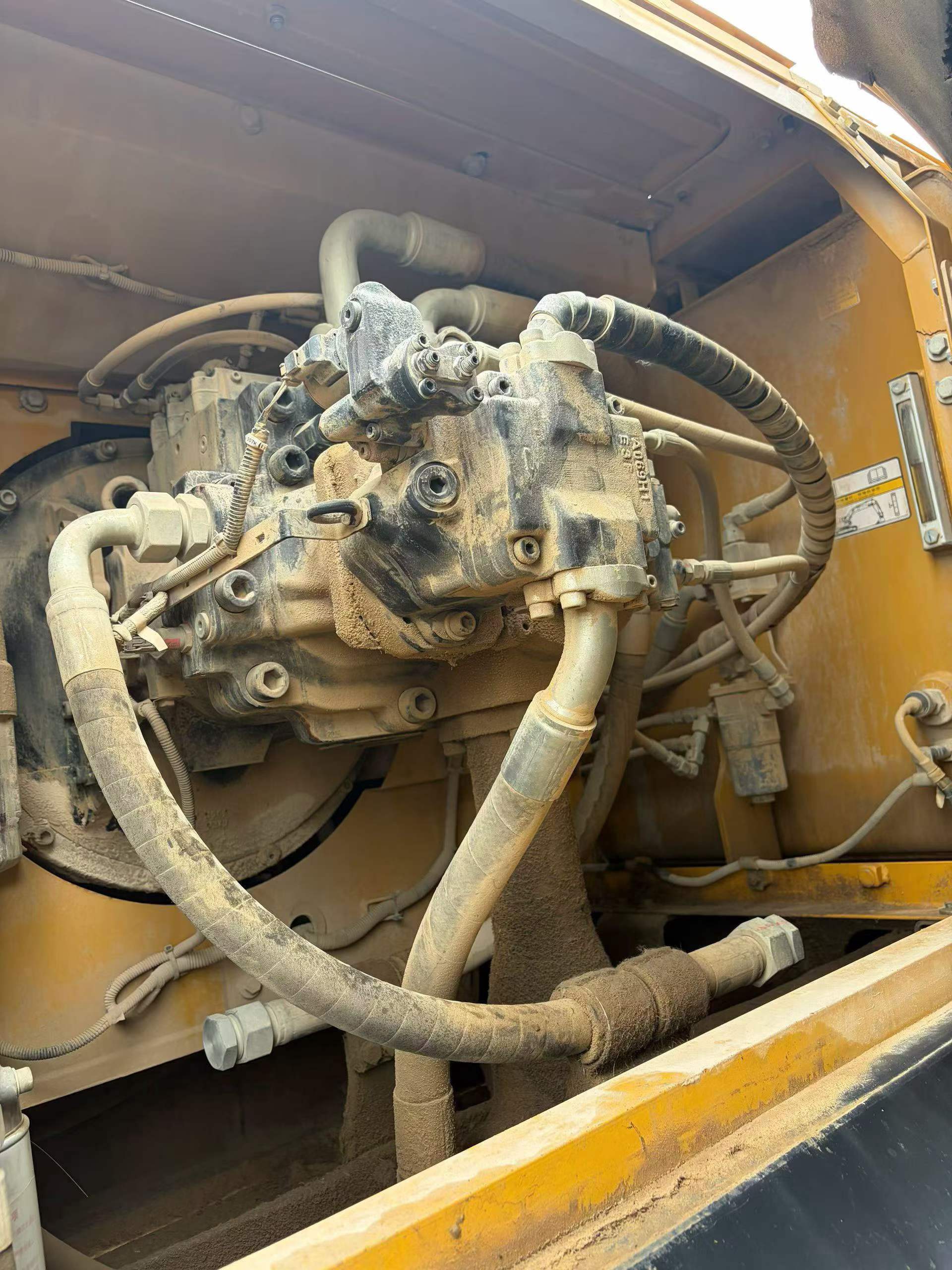Buy Sany SY550H Used Excavator / 6