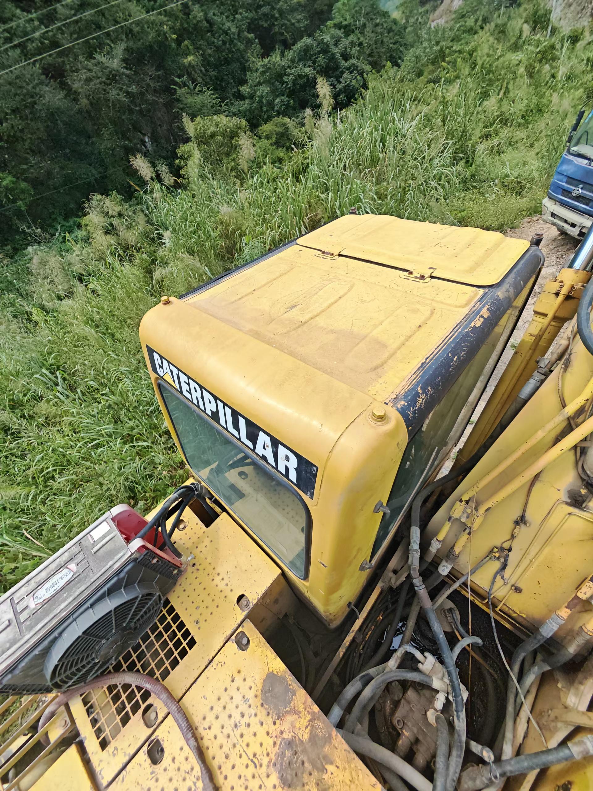 Buy Caterpillar 320C Used Excavator / 7