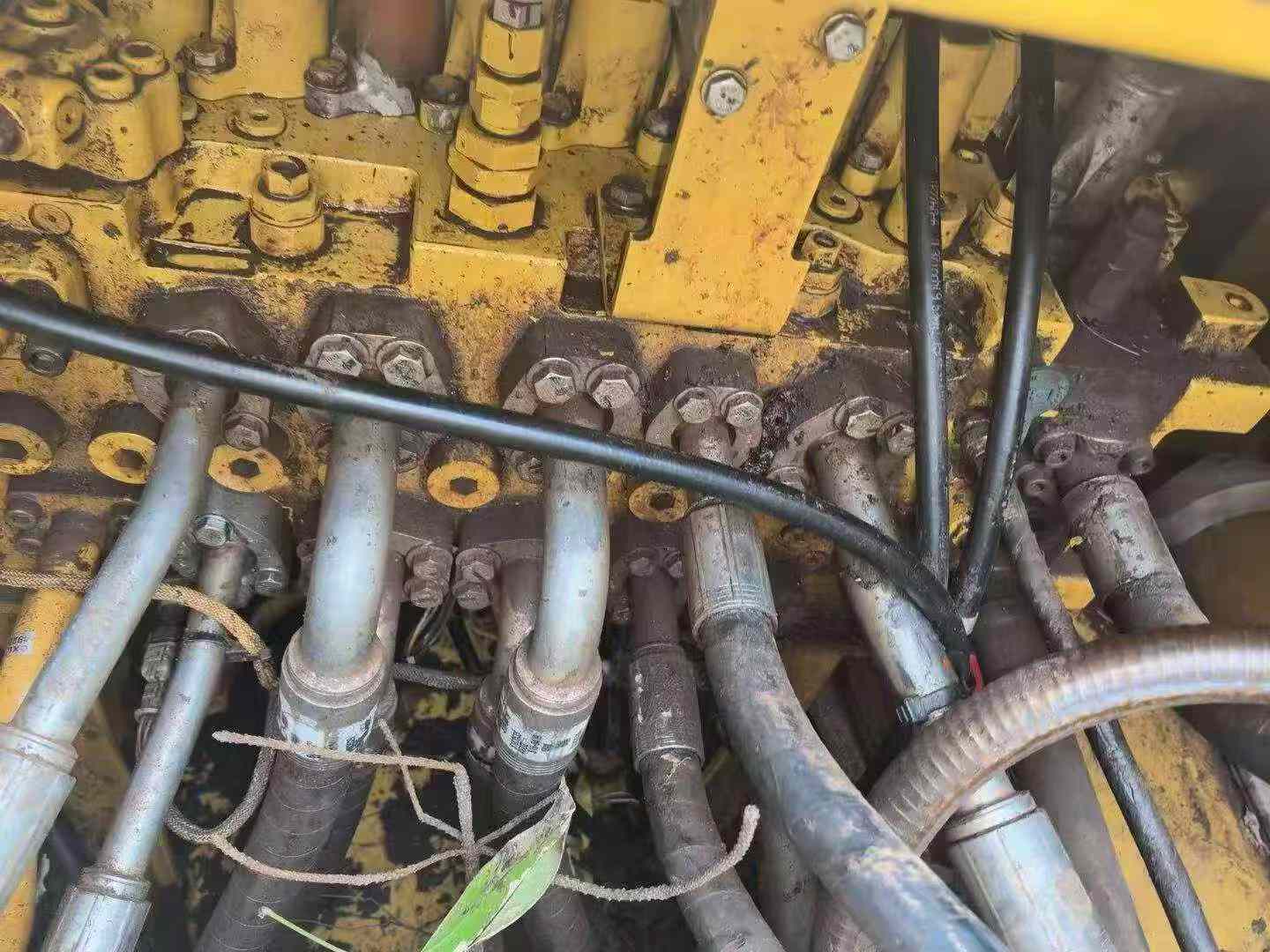 Buy Caterpillar 320A Used Excavator / 4