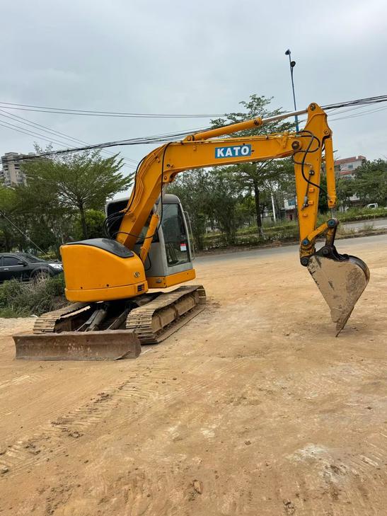 Buy Kato HD308R Used Excavator / 1