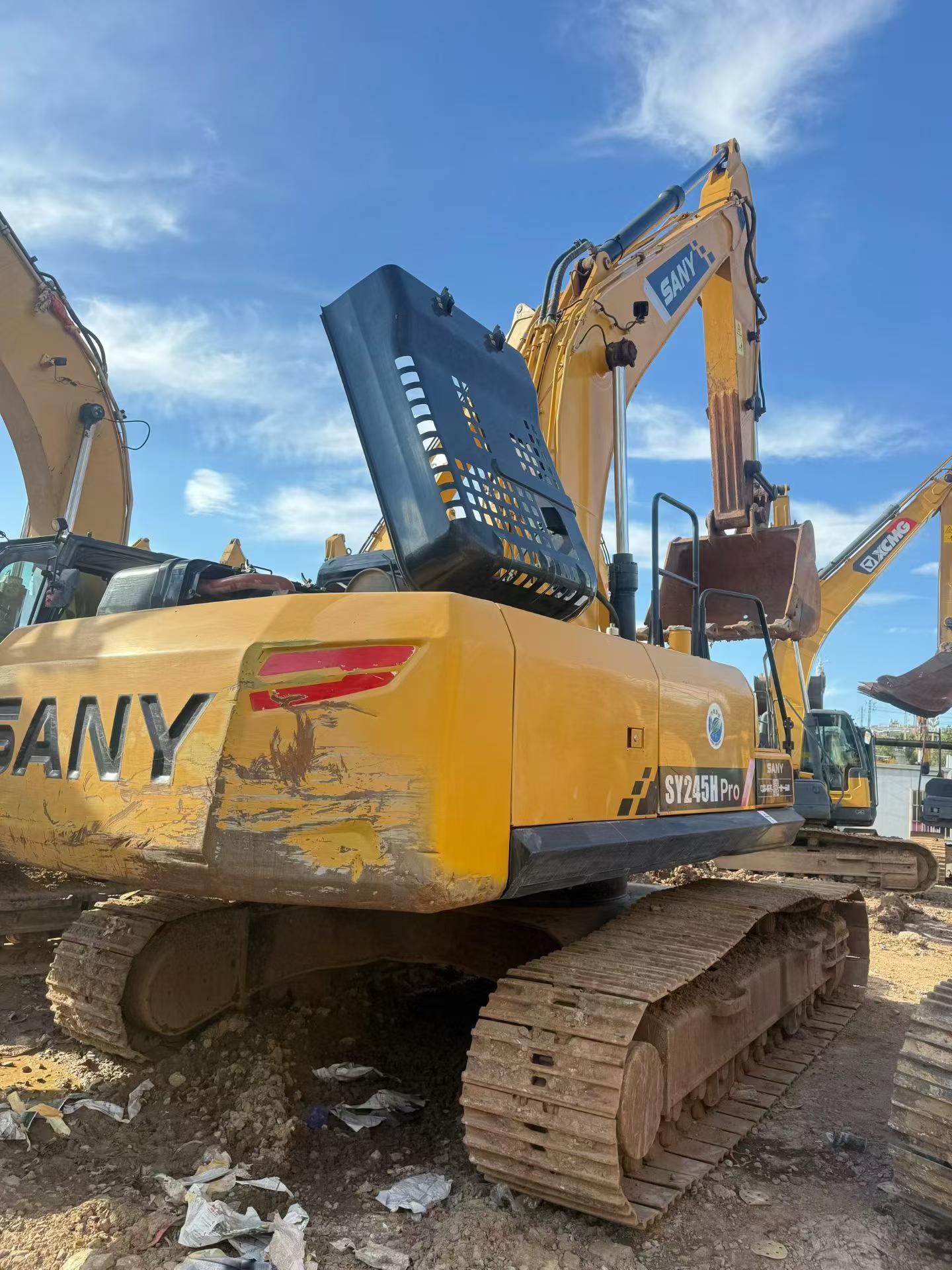 Buy Sany SY245H Used Excavator / 2