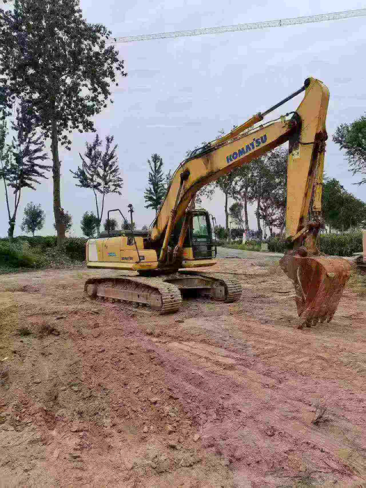 Buy Komatsu PC210 Used Excavator / 4