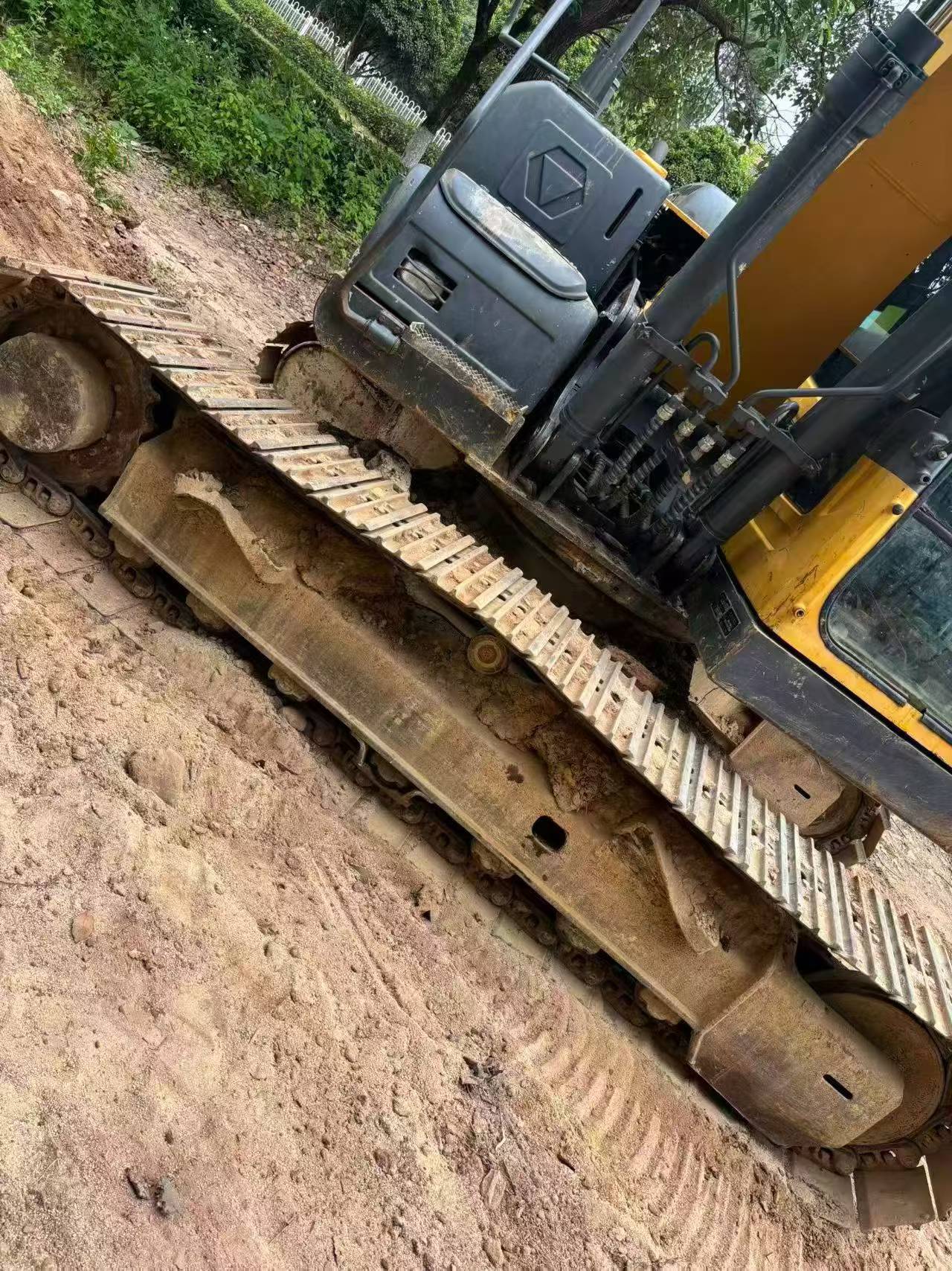 Buy XCMG Used Excavator / 4