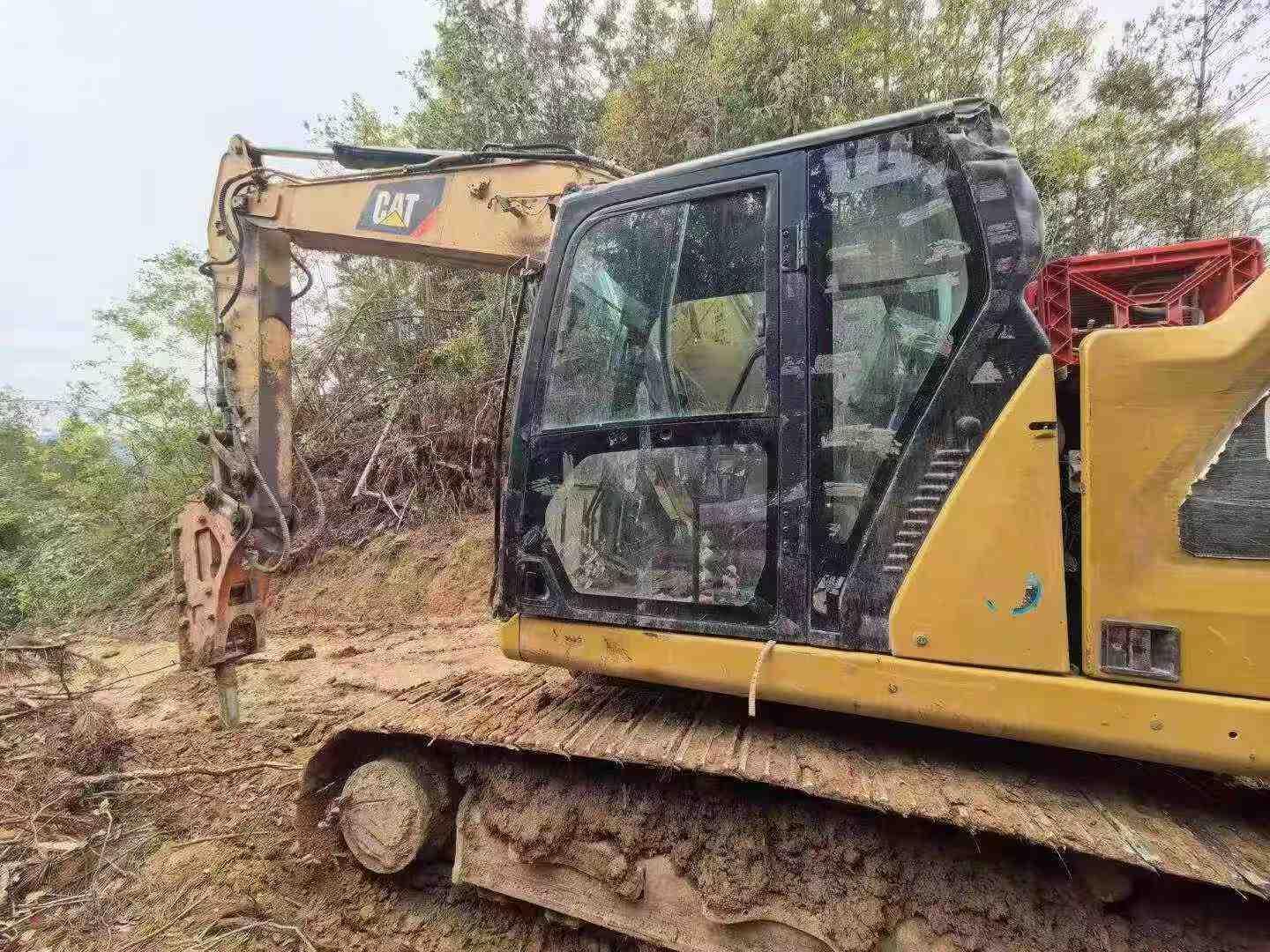 Buy Caterpillar 320A Used Excavator / 3