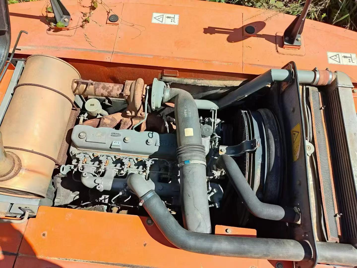 Buy Hitachi EX250-5 Used Excavator / 3