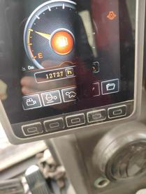 Buy Sany SY550H Used Excavator / 3 Buy Sany SY550H Used Excavator / 3