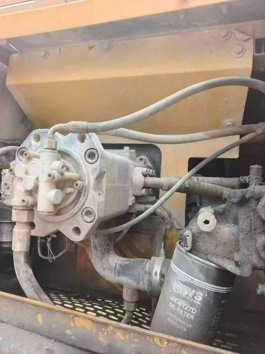 Buy Sany SY200C Used Excavator / 1