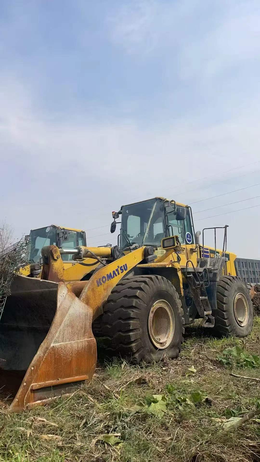 Buy Komatsu WA470 Used Excavator / 2