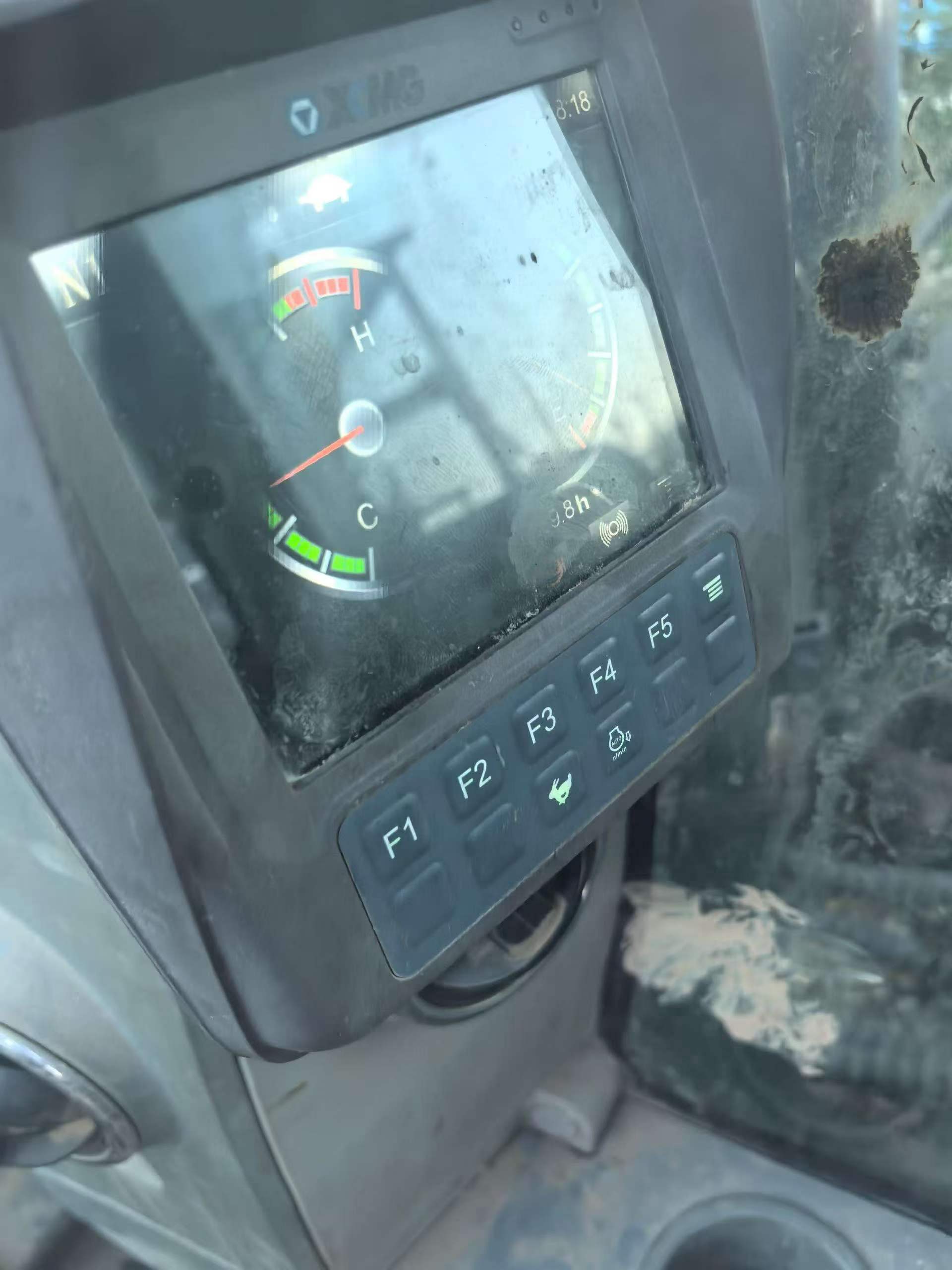 Buy XCMG XE135B Used Excavator / 7