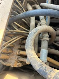Buy Caterpillar 320CL Used Excavator / 9 Buy Caterpillar 320CL Used Excavator / 9