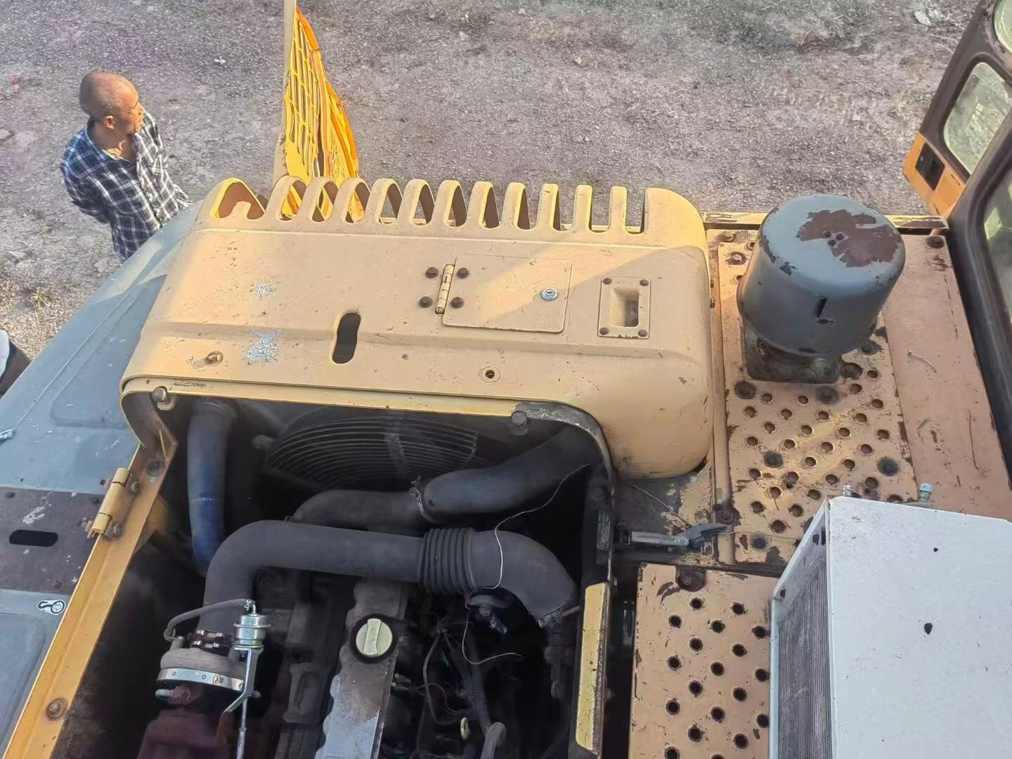 Buy Volvo EC210B Used Excavator / 6