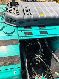 Buy Kobelco SK200 Used Excavator / 2 Buy Kobelco SK200 Used Excavator / 2