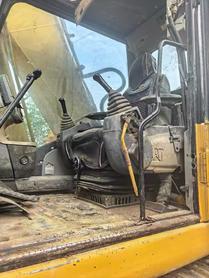Buy Caterpillar 320D Used Excavator / 8 Buy Caterpillar 320D Used Excavator / 8