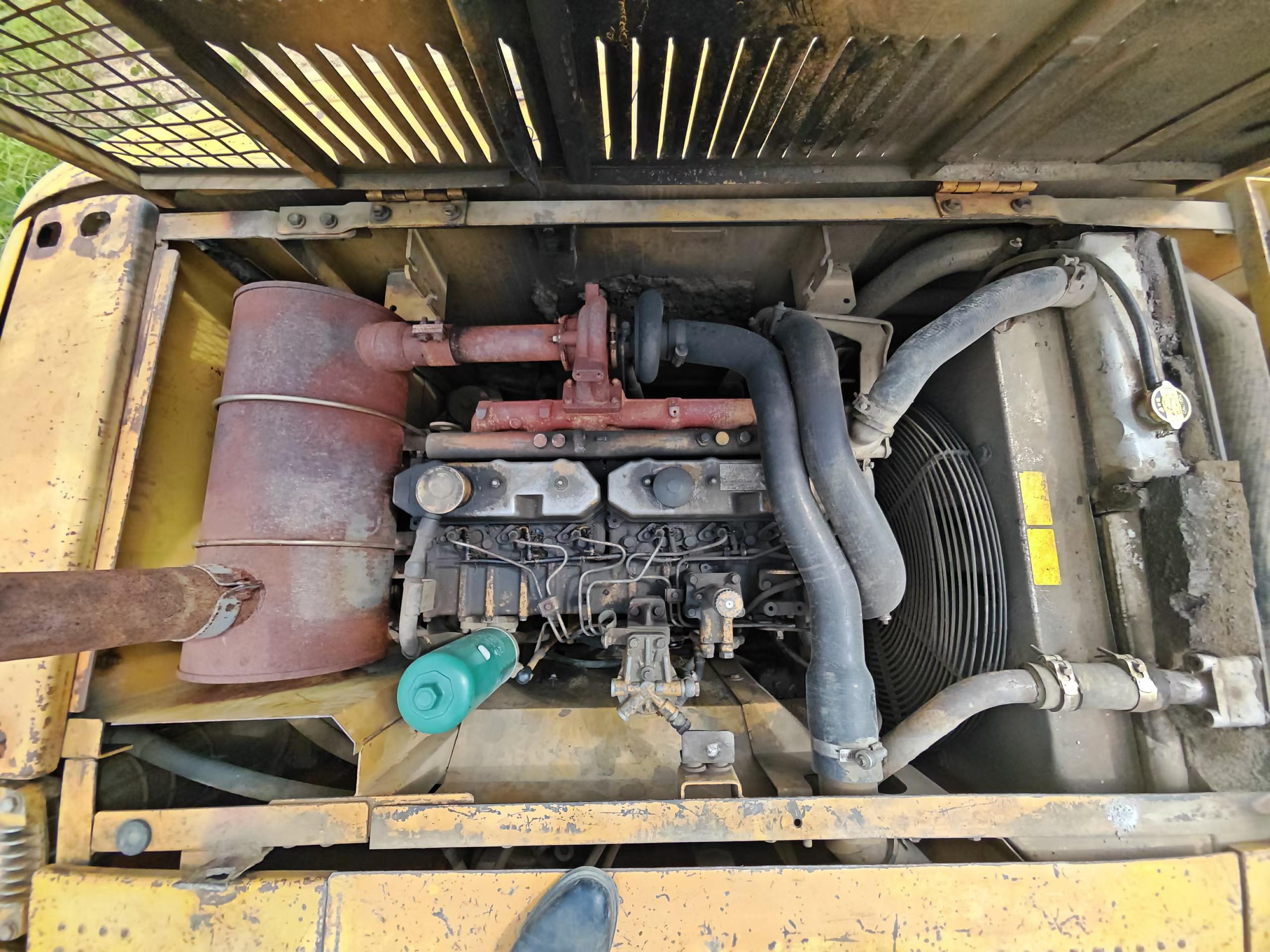 Buy Caterpillar 320C Used Excavator / 5