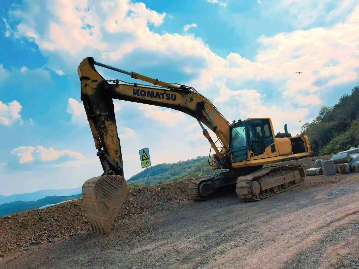 Buy Komatsu PC360-7 Used Excavator / 3