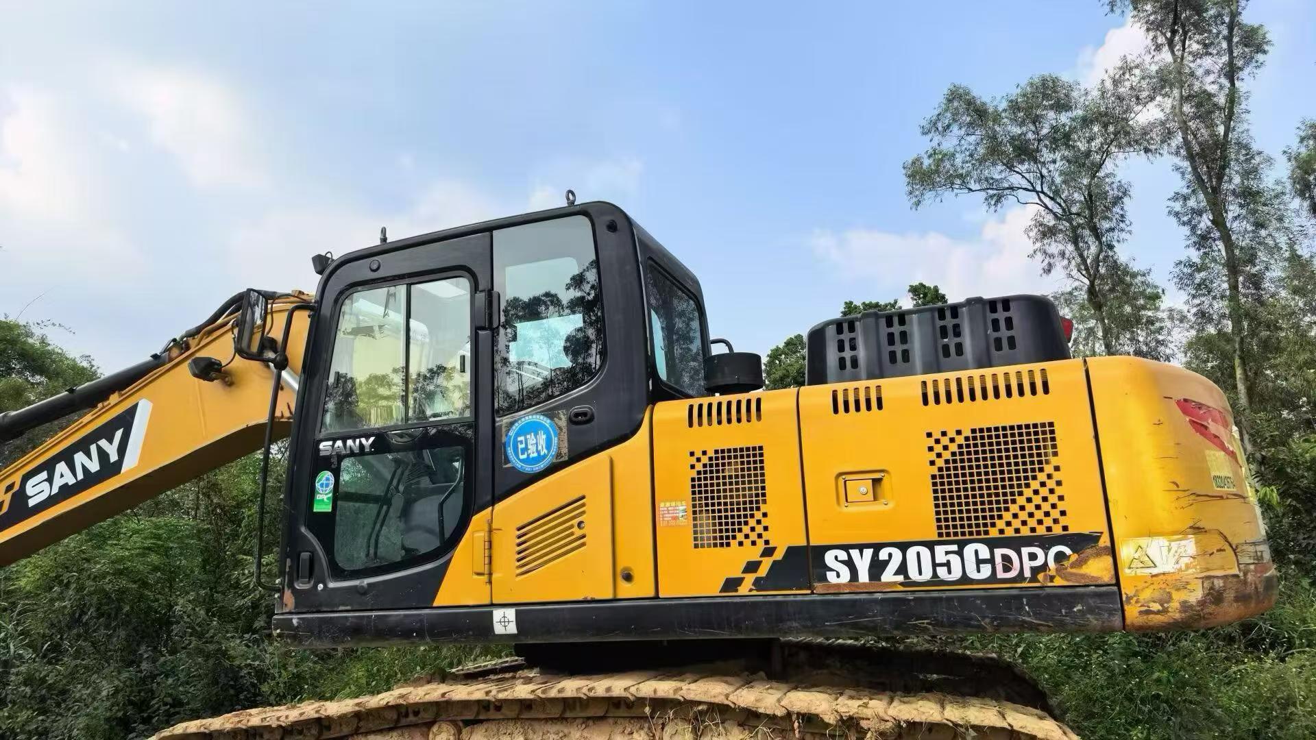 Buy Sany SY205C Used Excavator / 4