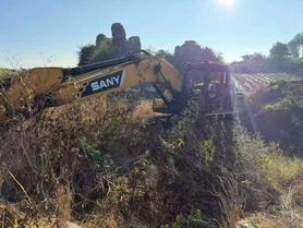 Buy Sany SY225C Used Excavator / 2 Buy Sany SY225C Used Excavator / 2