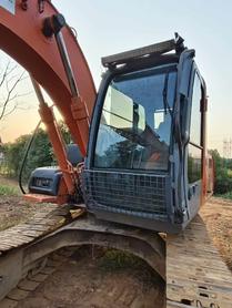 Buy Hitachi EX120-6 Used Excavator / 2 Buy Hitachi EX120-6 Used Excavator / 2