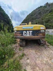 Buy Caterpillar 320A Used Excavator / 2 Buy Caterpillar 320A Used Excavator / 2