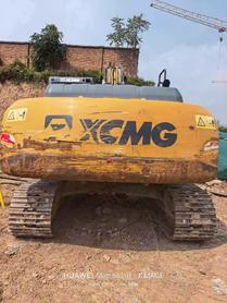 Buy XCMG XE215 Used Excavator / 3 Buy XCMG XE215 Used Excavator / 3