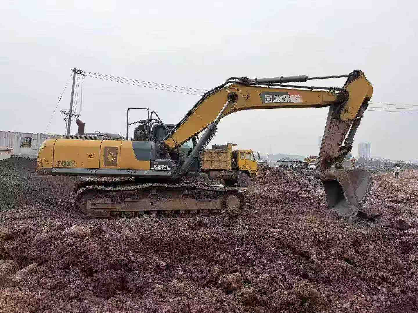 Buy XCMG XE400T Used Excavator / 7