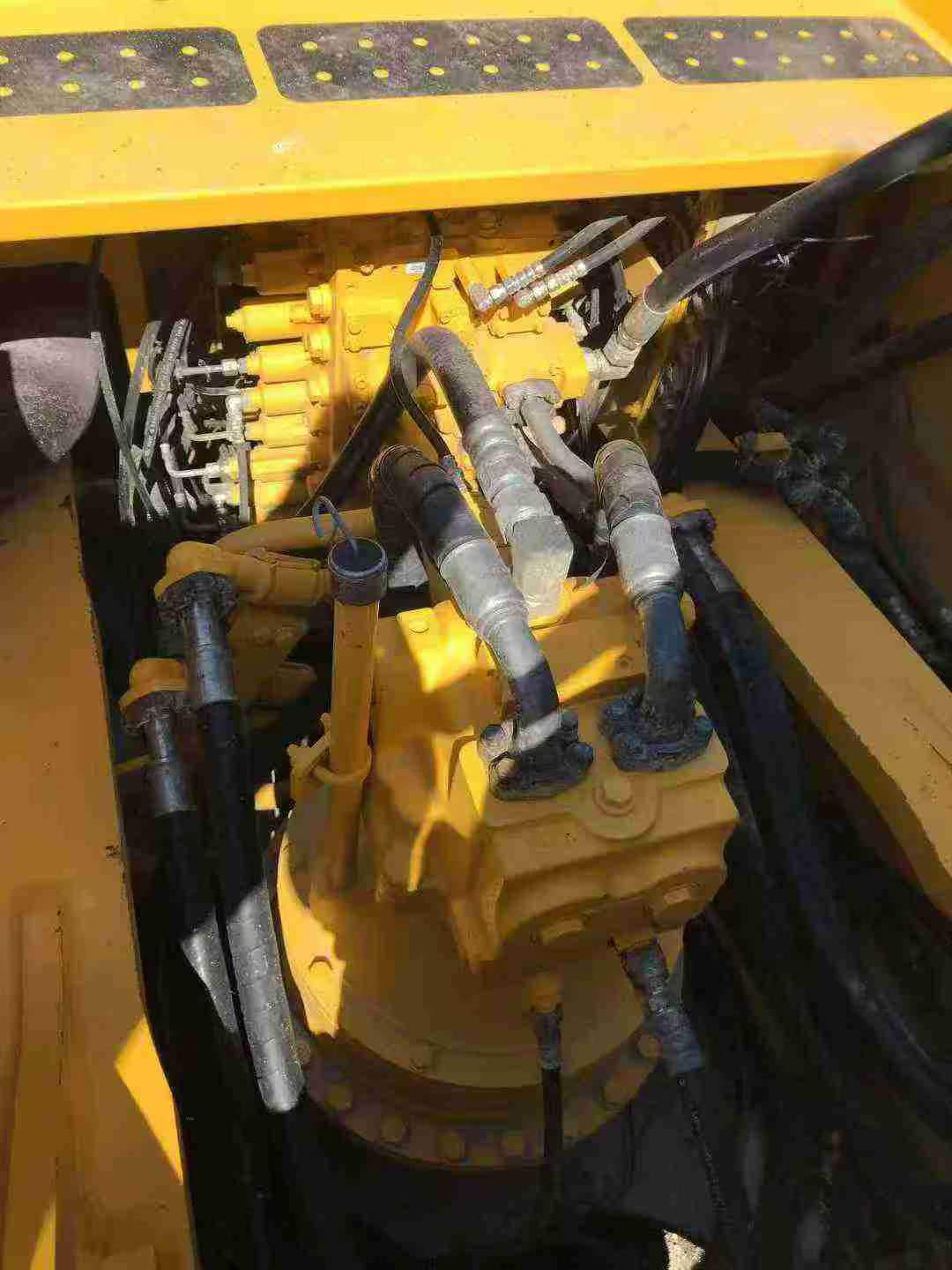 شراء حفارة Komatsu WA500-3 مستعملة / 7