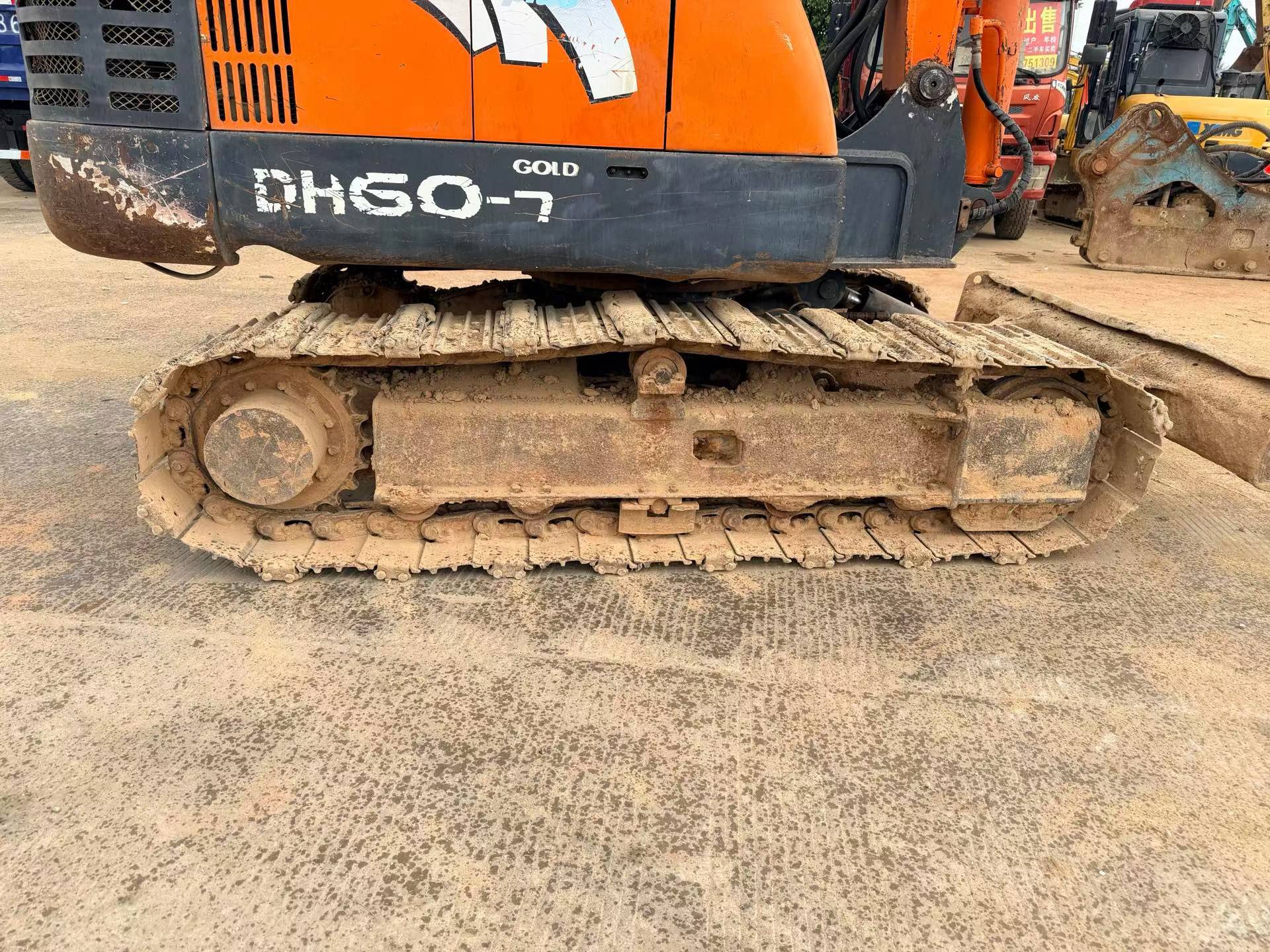 Buy Doosan DH60-7 Used Excavator / 8