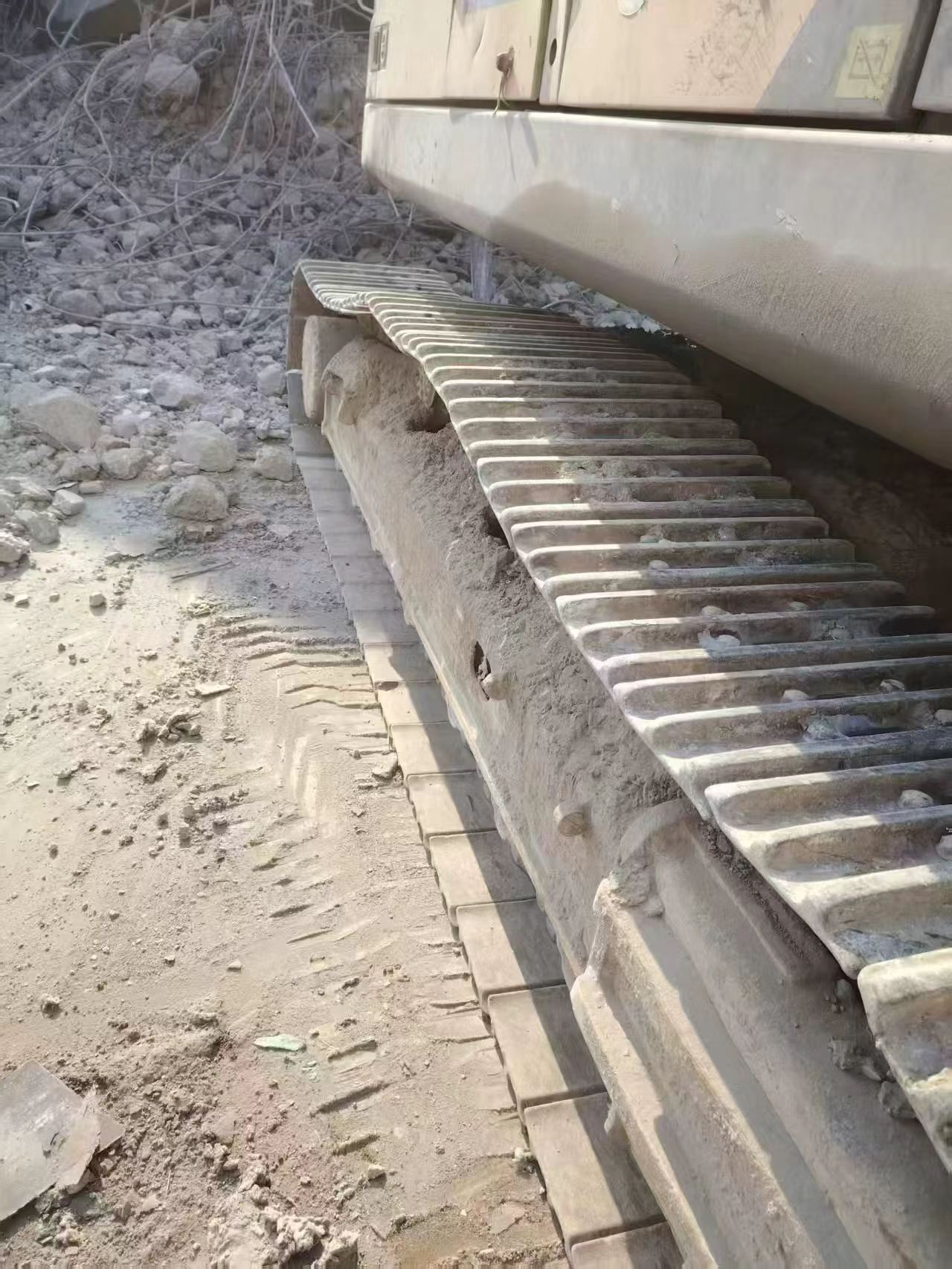 Buy Volvo L350F Used Excavator / 4