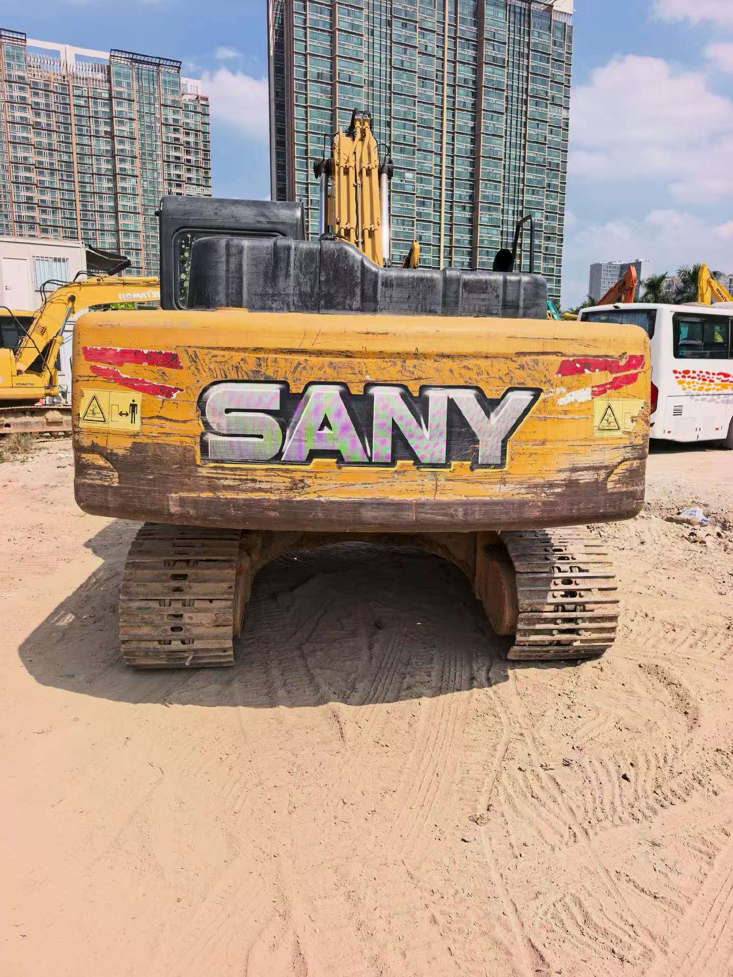 Buy Sany SY205C Used Excavator / 2