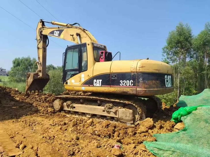 Buy Caterpillar 320A Used Excavator / 1
