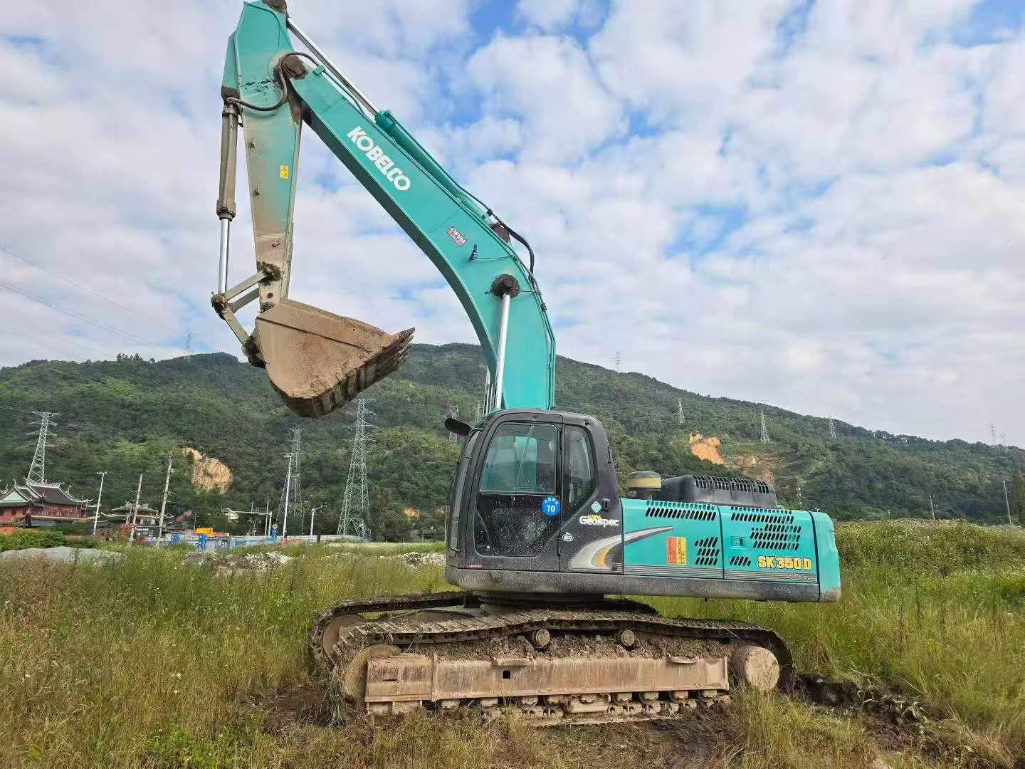 Buy Kobelco SK350-8 Used Excavator / 2