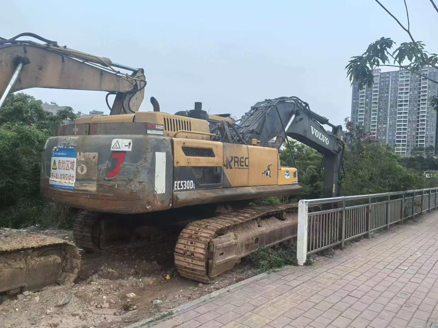 Buy Volvo EC480D Used Excavator / 2