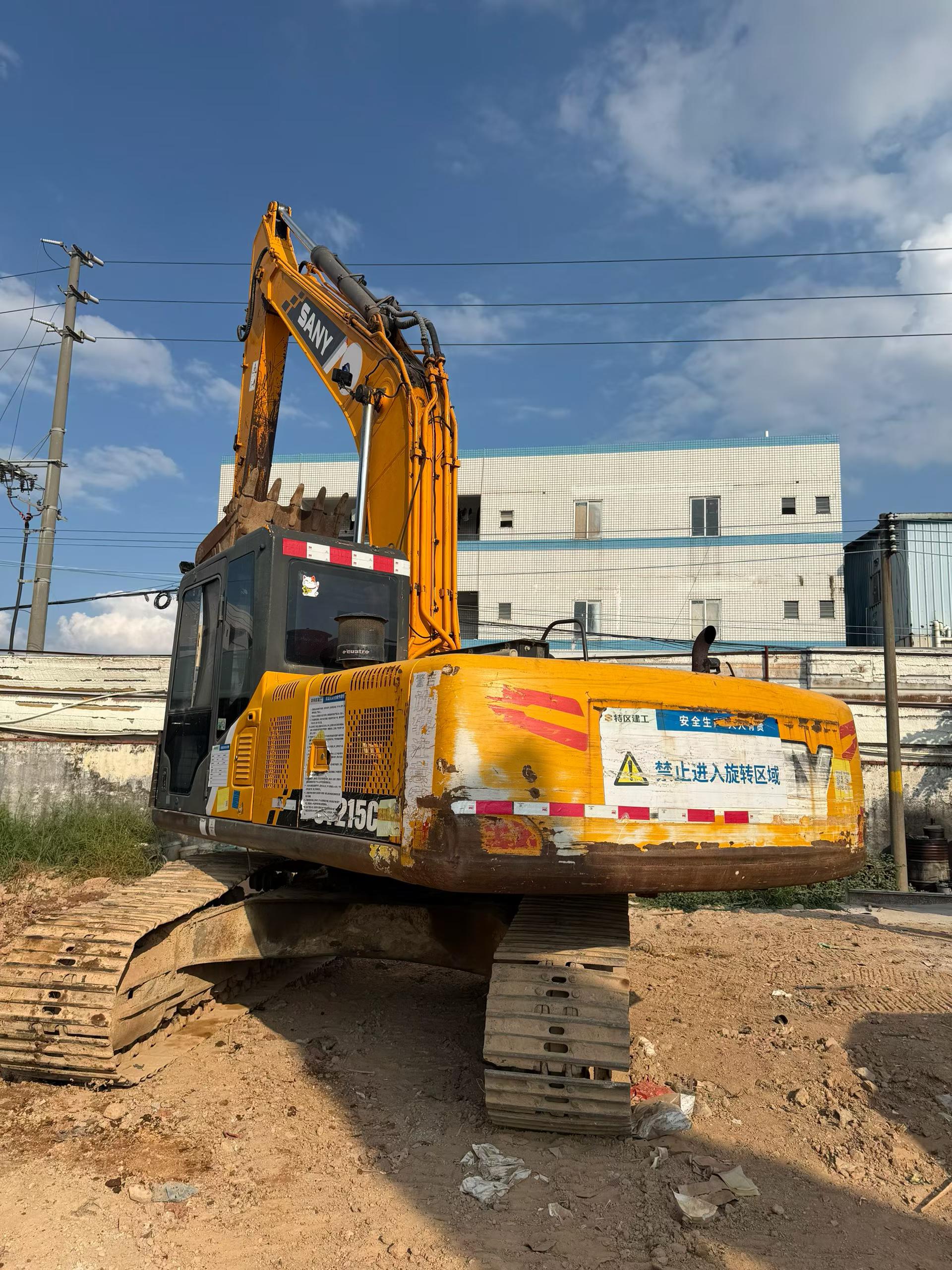Buy Sany SY215C-8 Used Excavator / 3